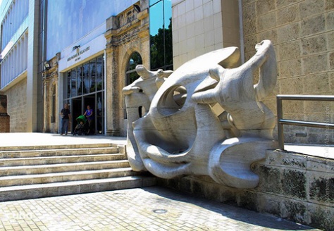 cuban arts museum in old havana© Cuba Absolutely, 2014